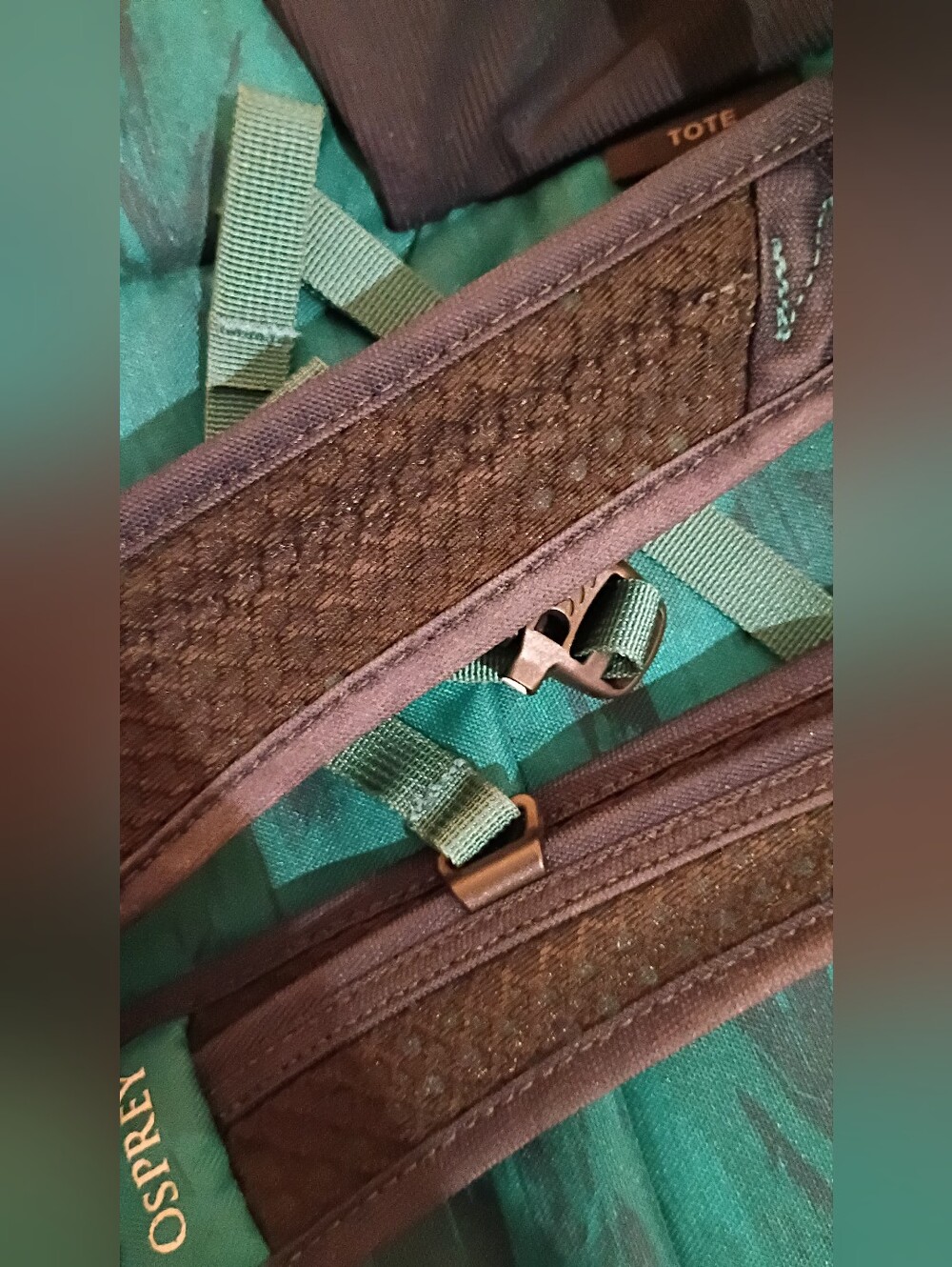 Osprey Daylite Tote Pack Night Arches Green - Picture 9 of 9
